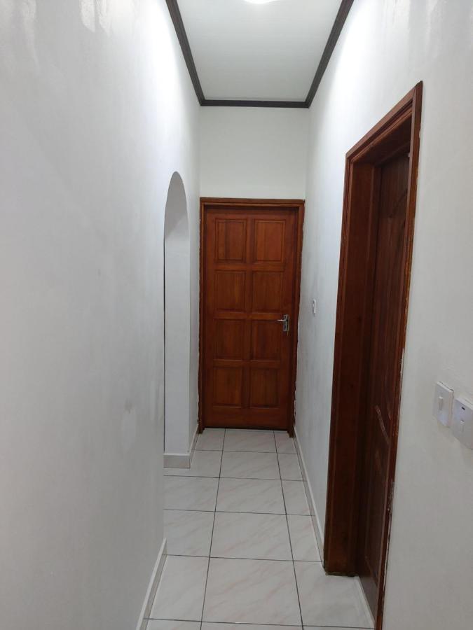 Leo'S Petit Villa Annex Praslin Exteriör bild