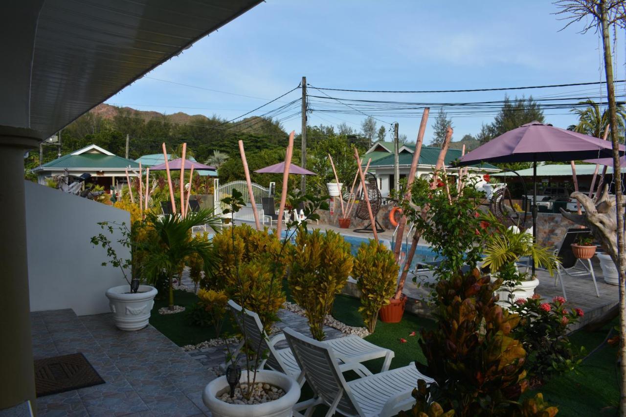Leo'S Petit Villa Annex Praslin Exteriör bild